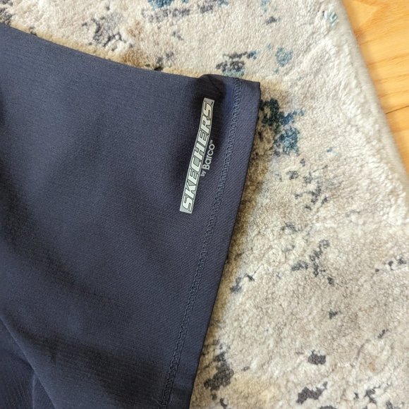 Skechers scrub top - Picture 3 of 5